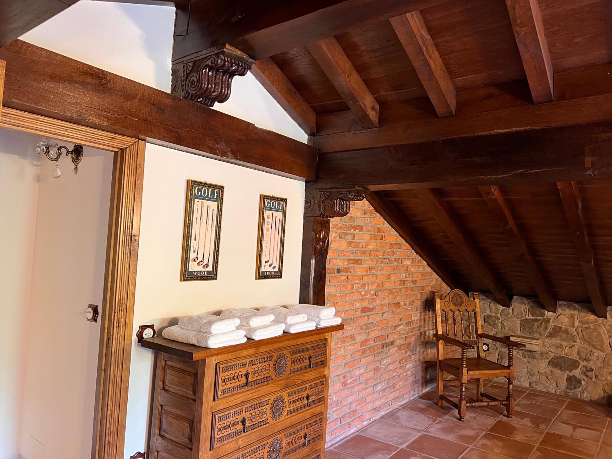 Apartamentos Villa Julieta Ruente Exterior photo